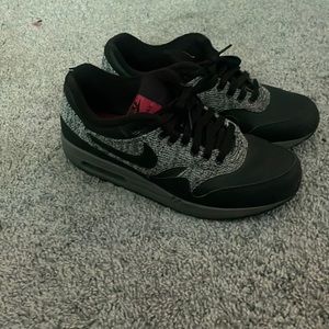 Air max 1 Essential ‘Black cool grey’ (NO BOX)